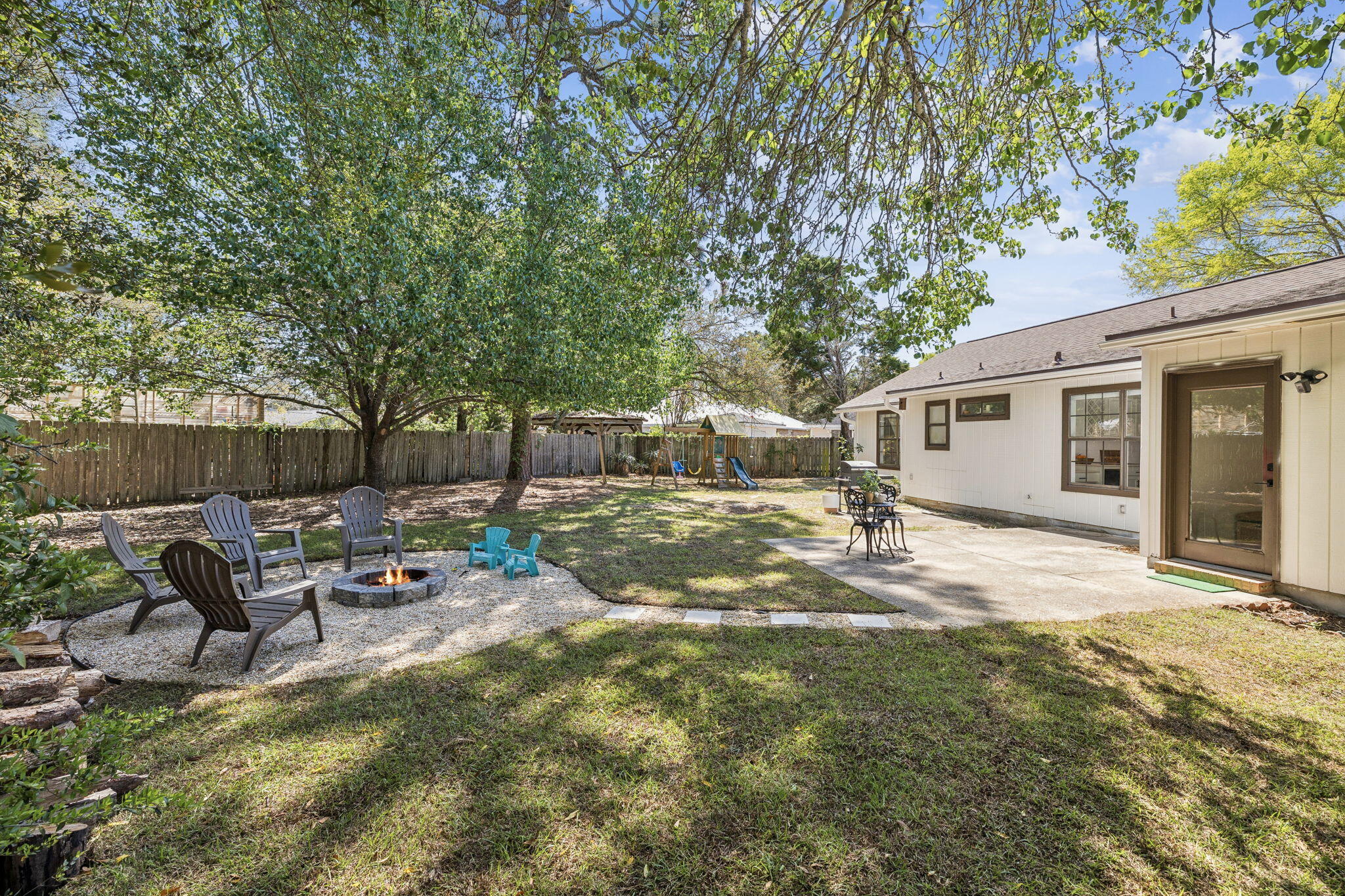 124 Meadow Woods Lane