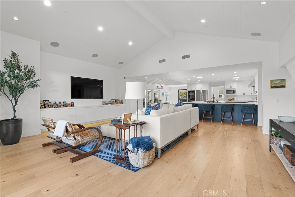 1230 Essex Lane
