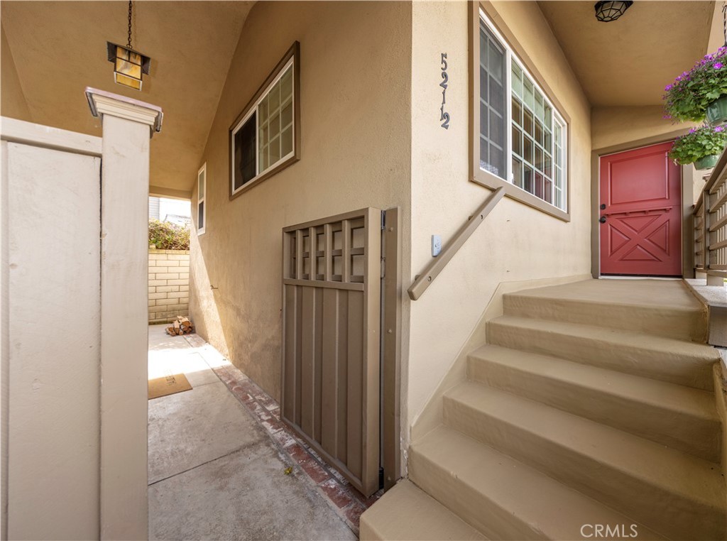 521 Jasmine Avenue 1/2