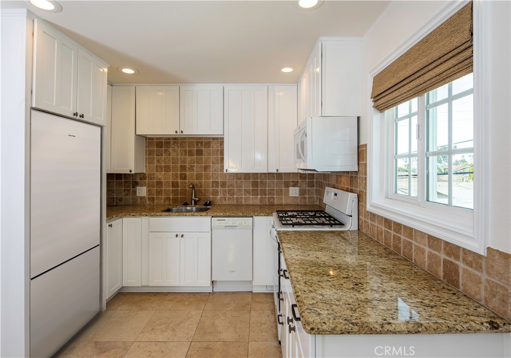 521 Jasmine Avenue 1/2