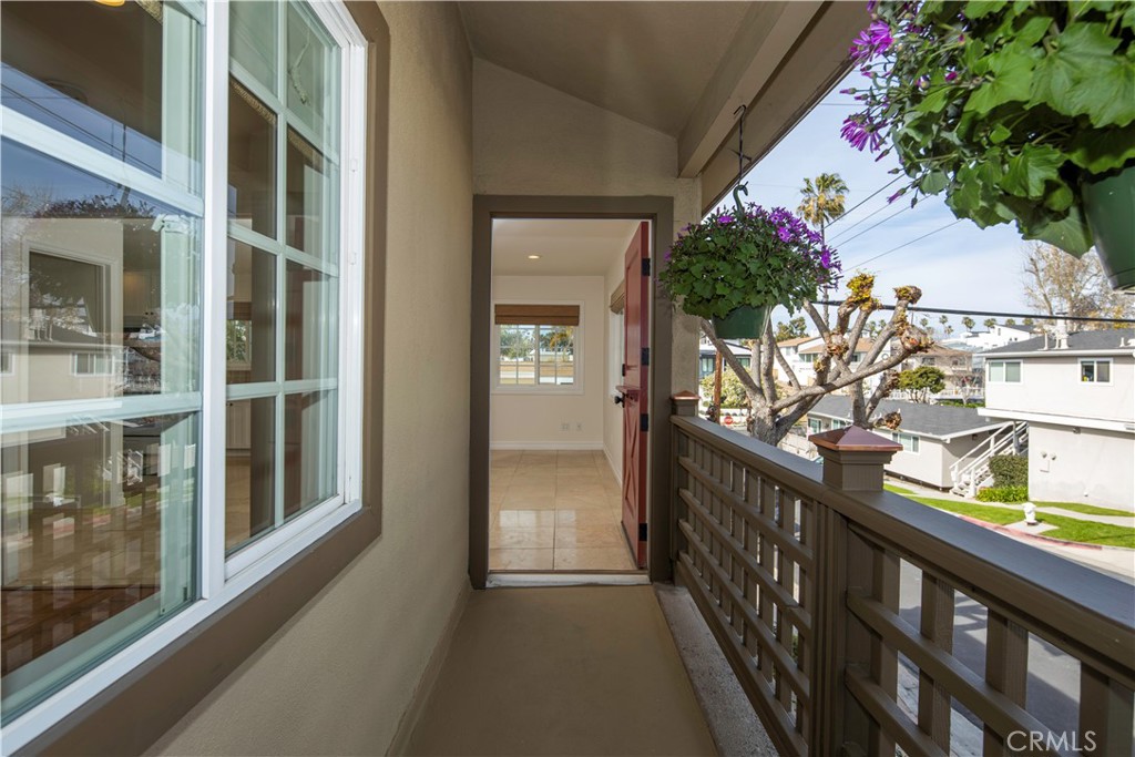 521 Jasmine Avenue 1/2