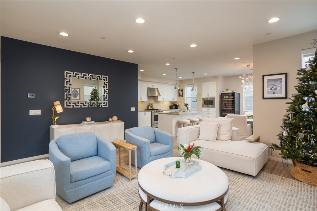 143 Tribeca Way