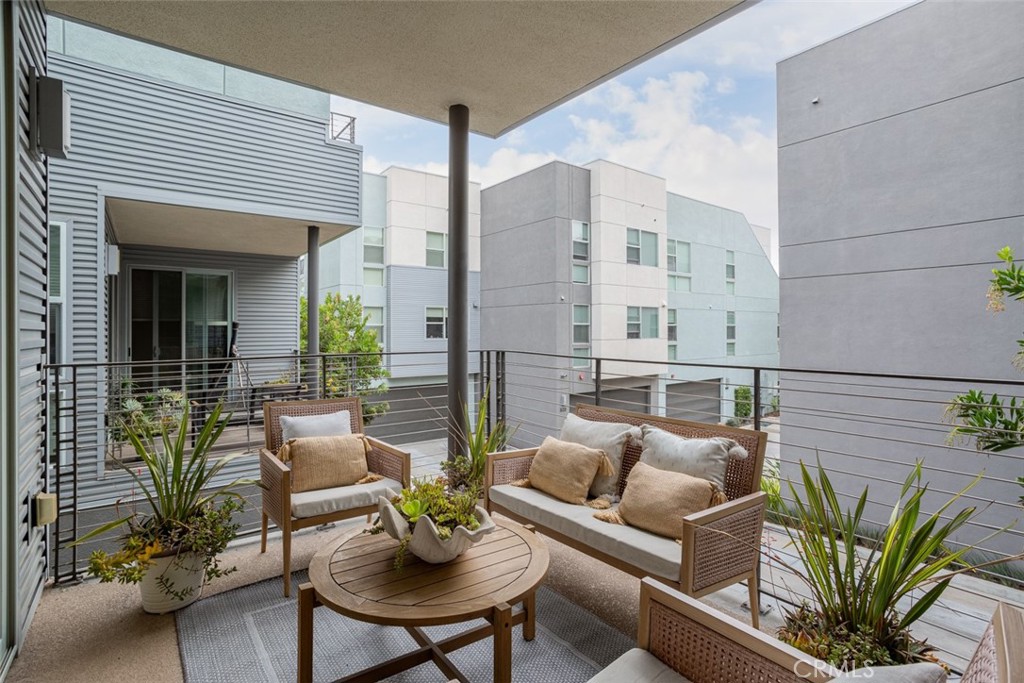 143 Tribeca Way