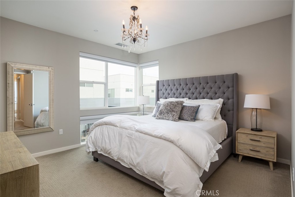 143 Tribeca Way