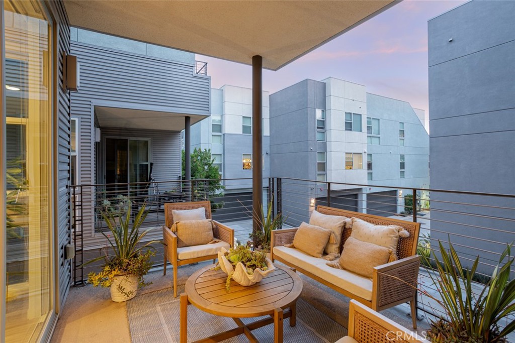 143 Tribeca Way