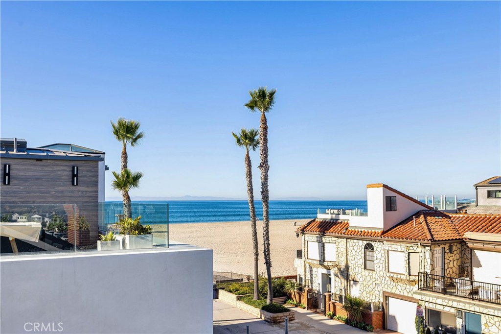 6711 Seashore Drive*
