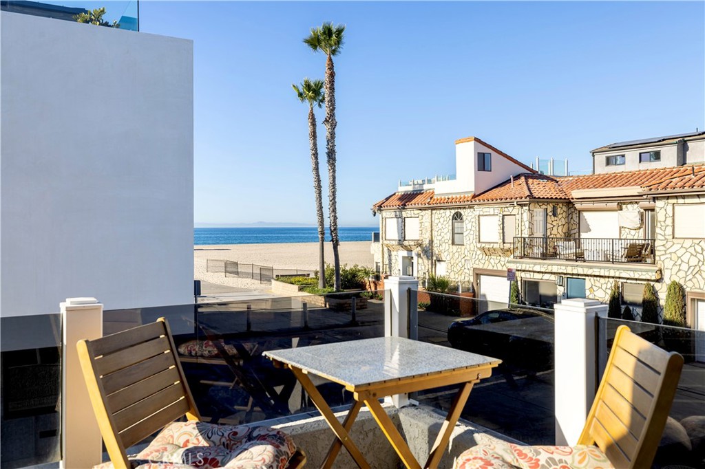 6711 Seashore Drive*