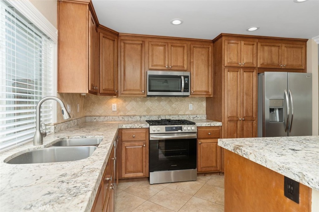 27724 Calle Valdes