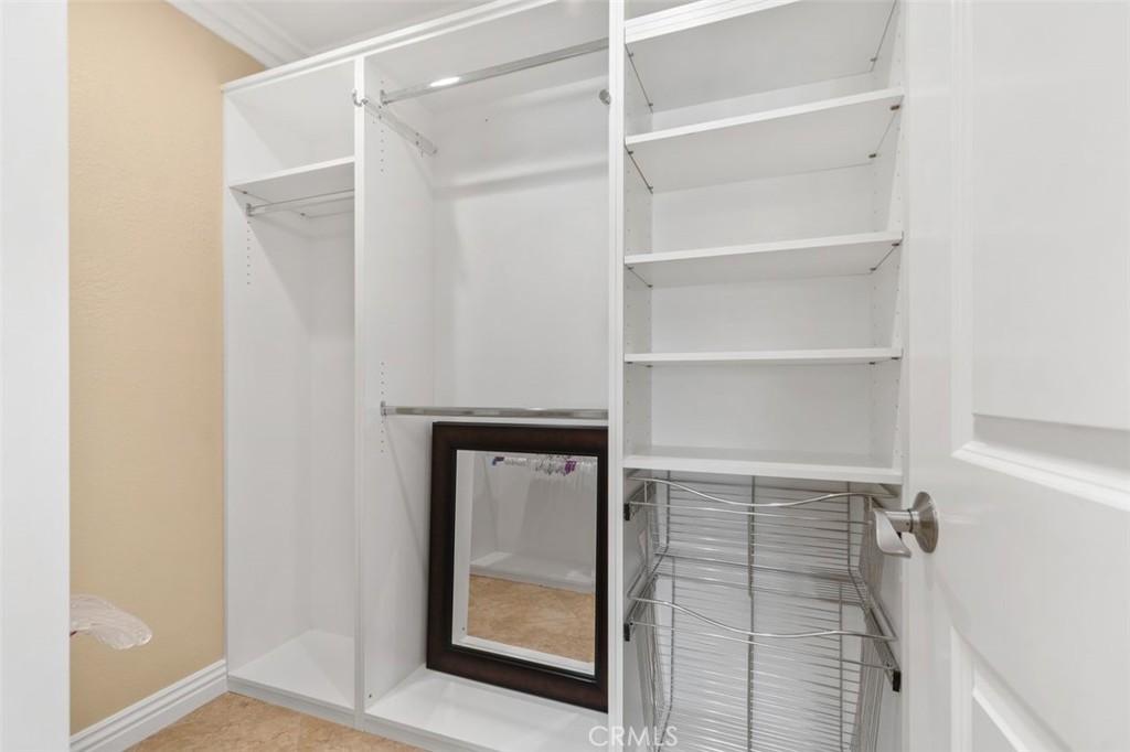 27724 Calle Valdes