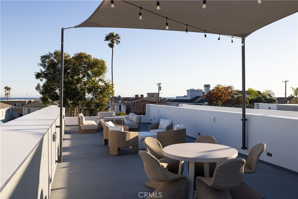 1315 Ocean Avenue
