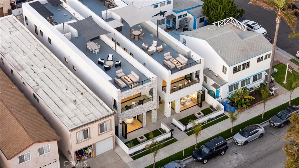 1315 Ocean Avenue