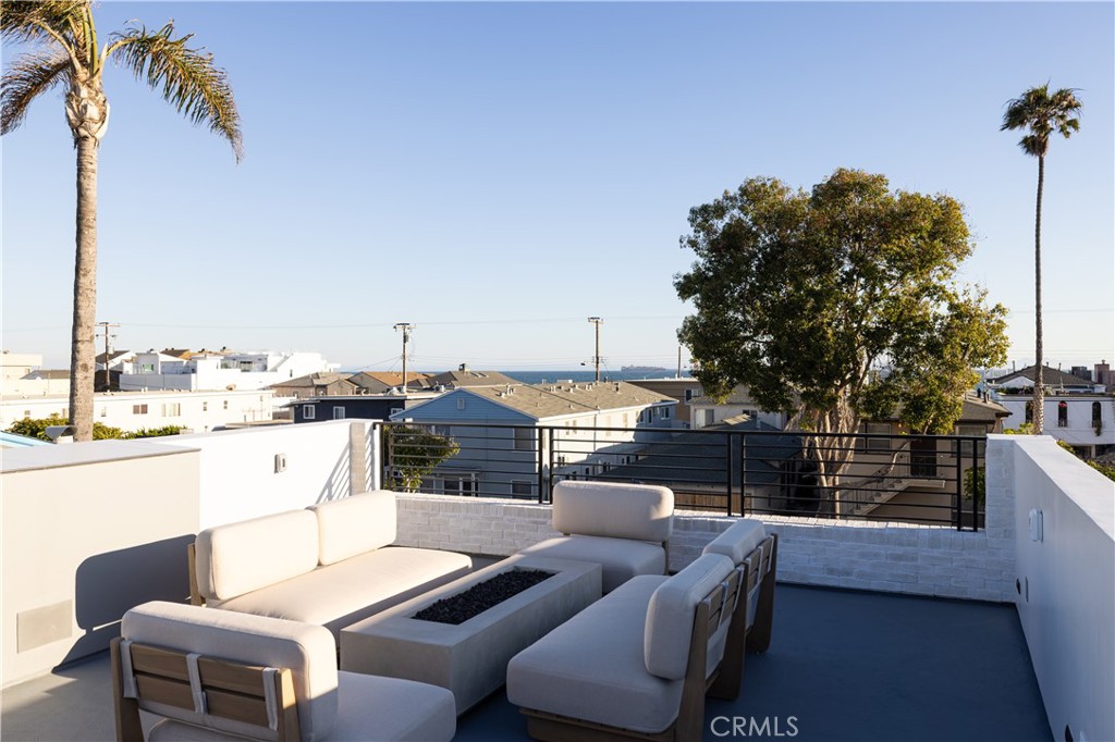 1315 Ocean Avenue