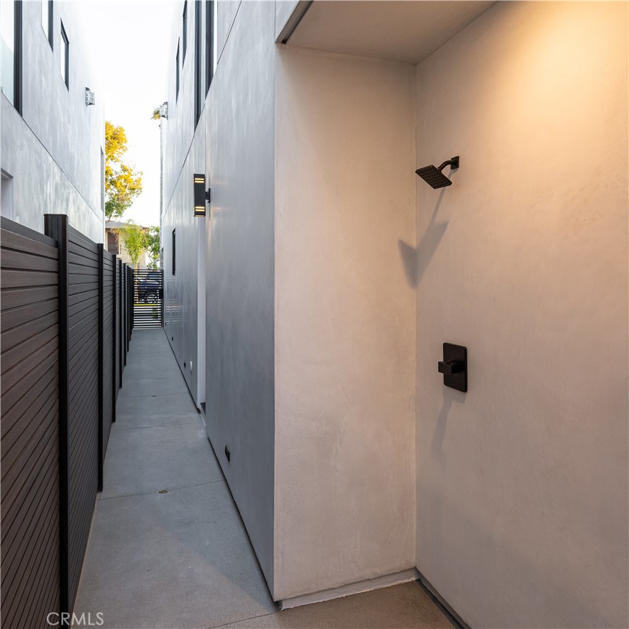 1315 Ocean Avenue