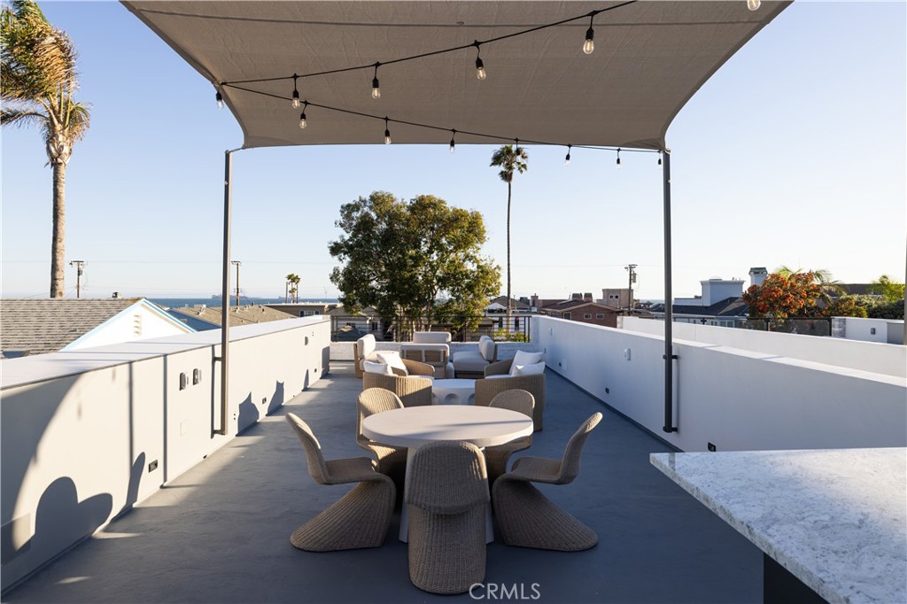 1315 Ocean Avenue