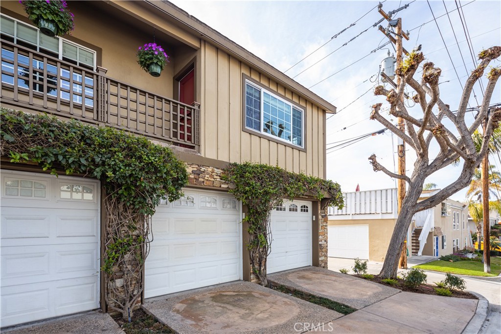 521 Jasmine Avenue 1/2