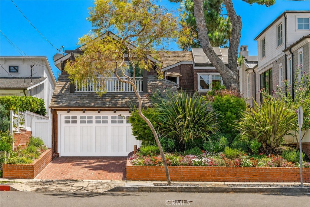 624 Poppy Avenue