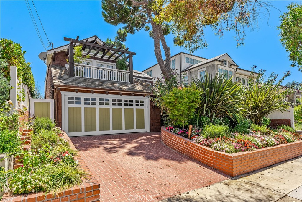 624 Poppy Avenue