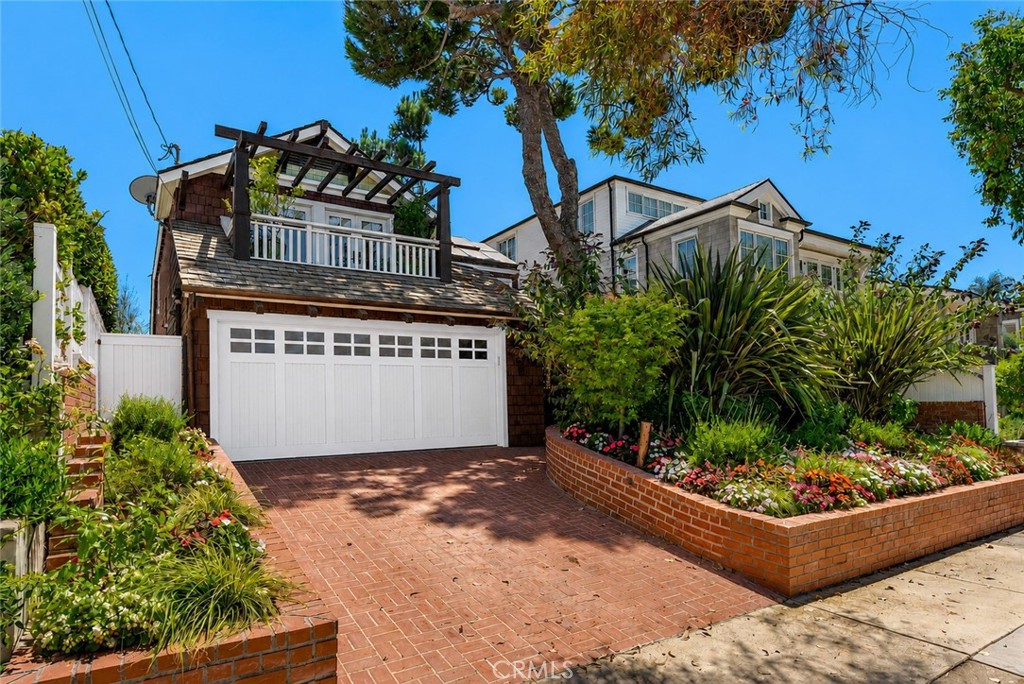 624 Poppy Avenue