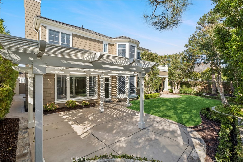 15 Jupiter Hills Drive