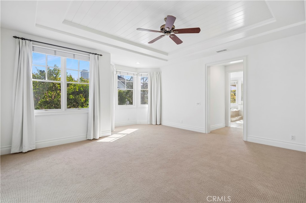 15 Jupiter Hills Drive