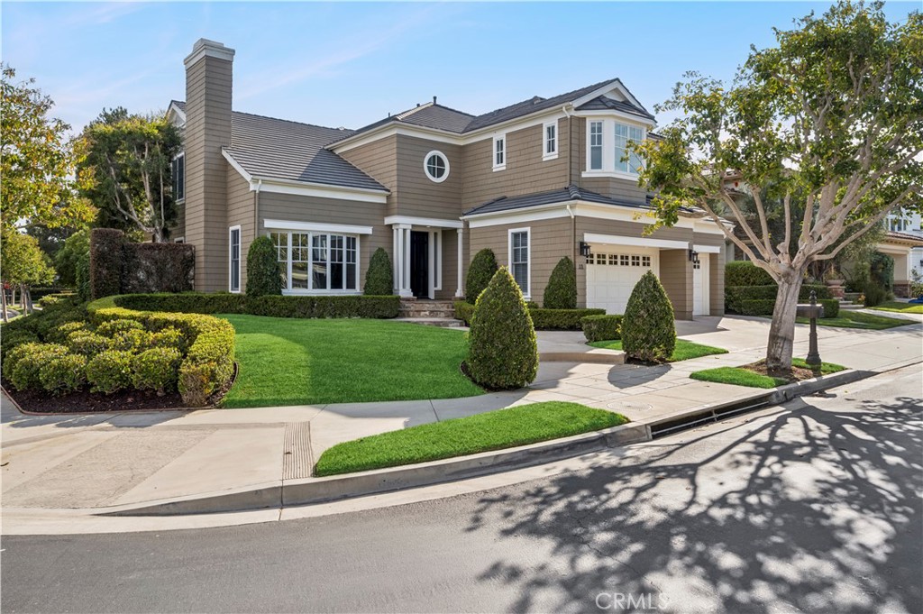 15 Jupiter Hills Drive