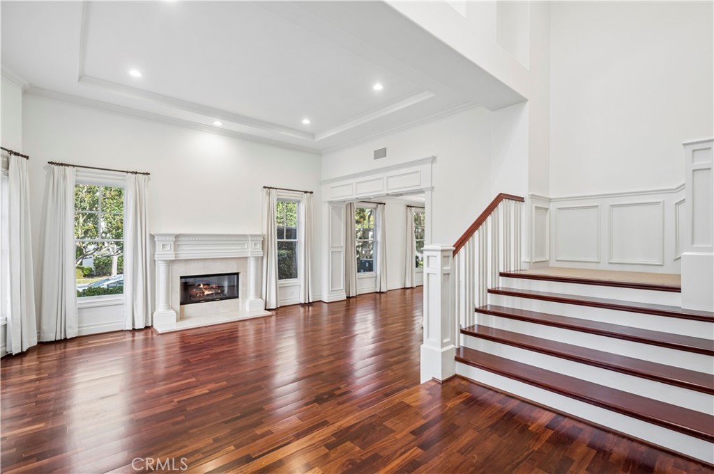 15 Jupiter Hills Drive