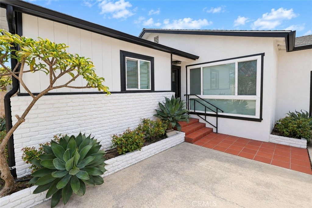315 University Drive