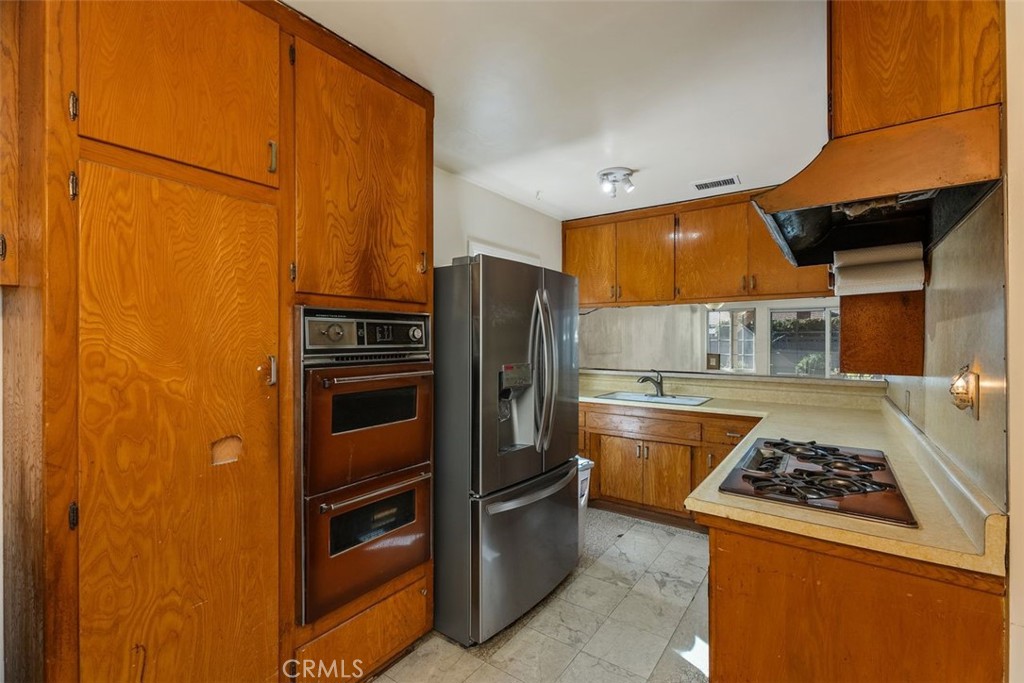 2864 W Westhaven Drive