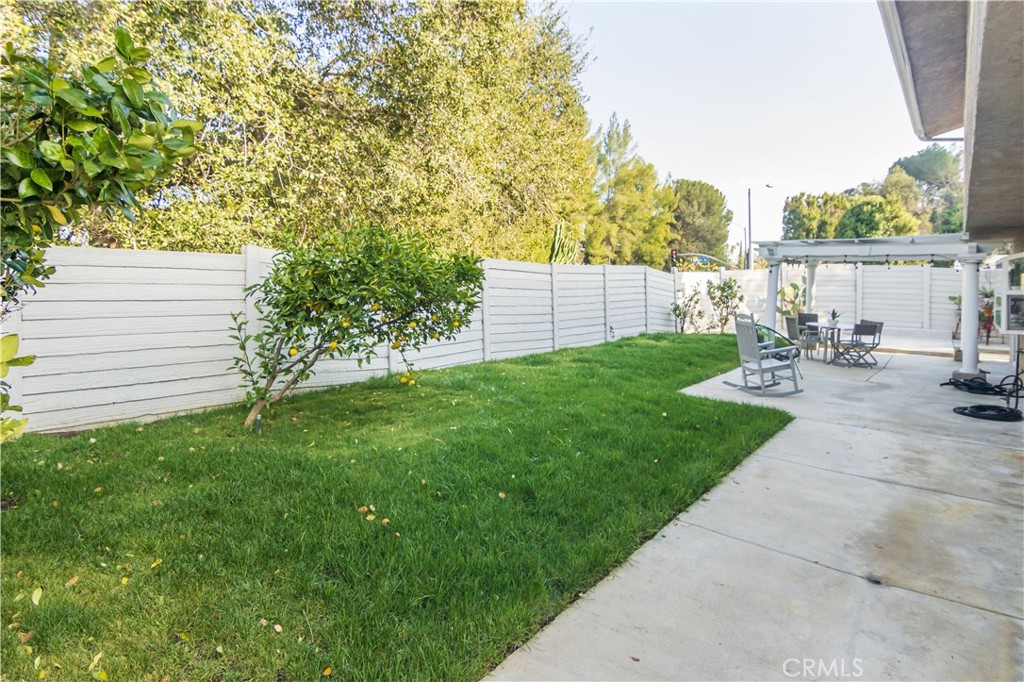 24331 Clipstone Street