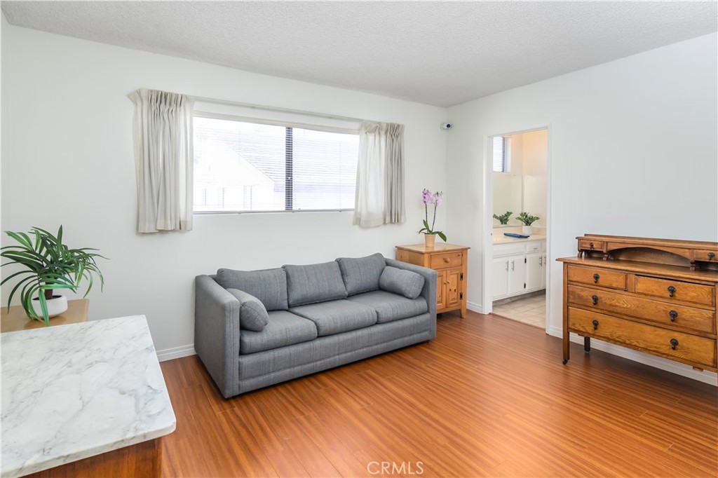 15023 Sherman Way C