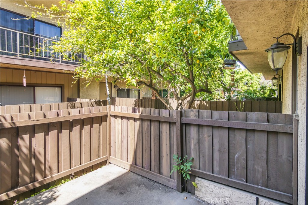 15023 Sherman Way C