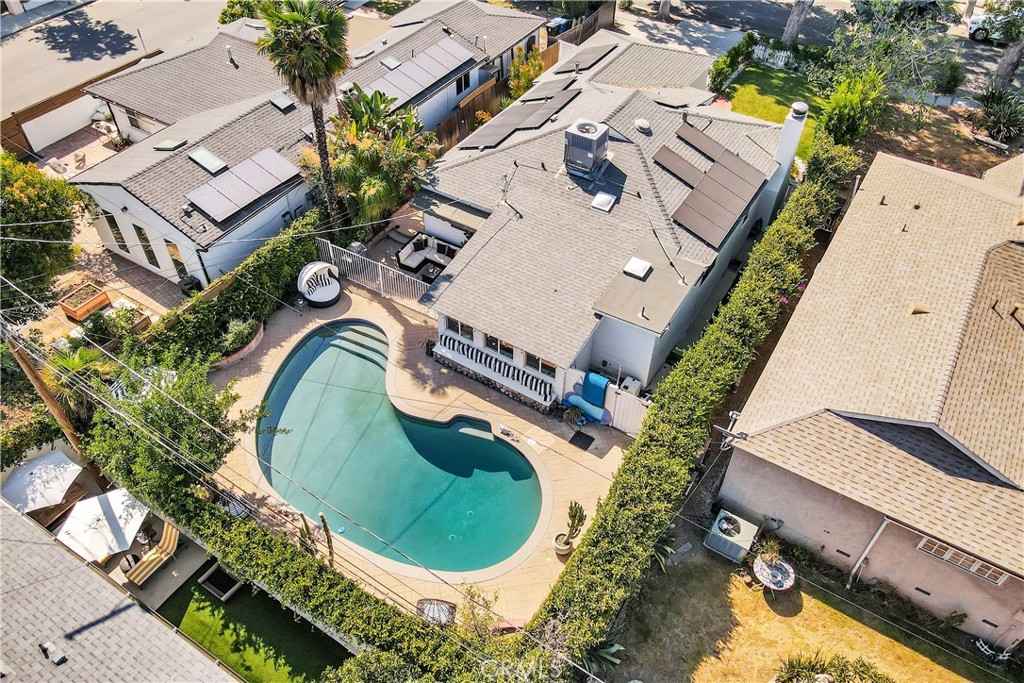 21907 De La Osa Street