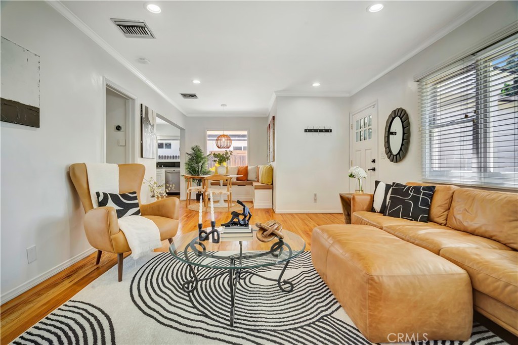 21907 De La Osa Street