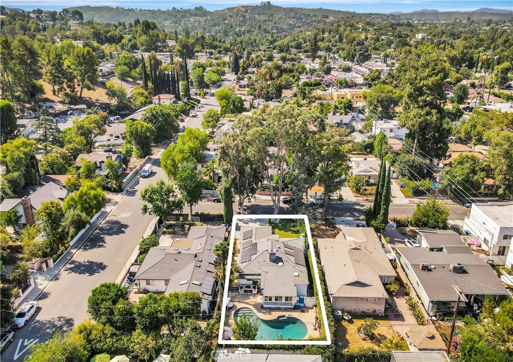 21907 De La Osa Street