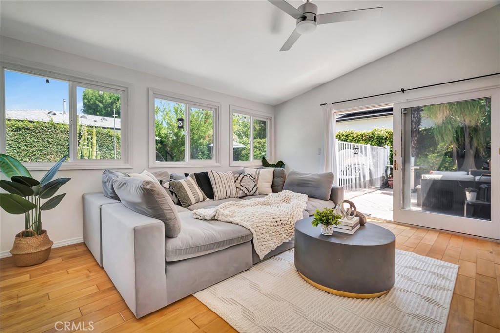 21907 De La Osa Street