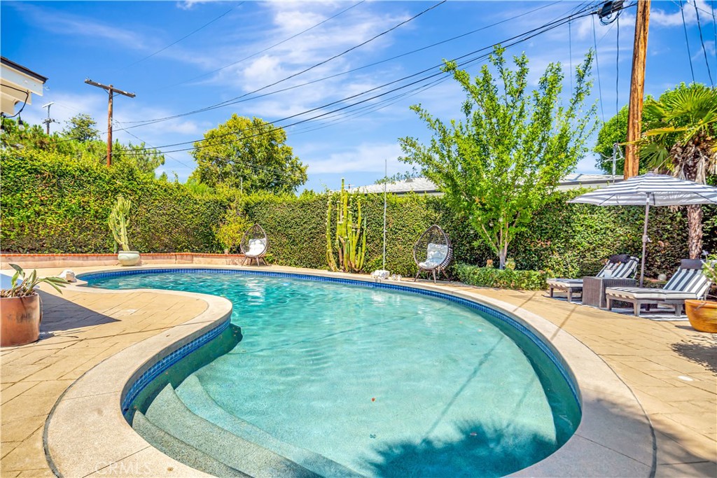 21907 De La Osa Street