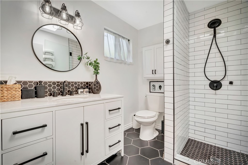 21907 De La Osa Street