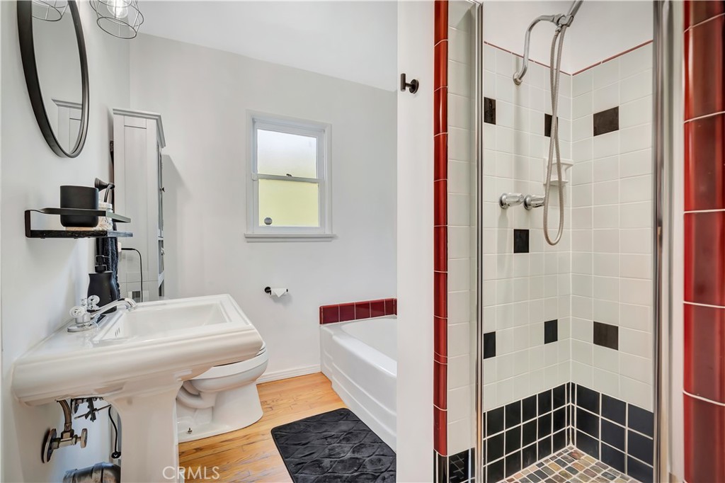 21907 De La Osa Street