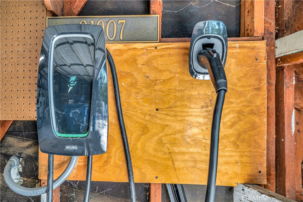 21907 De La Osa Street