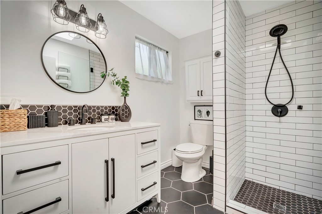 21907 De La Osa Street