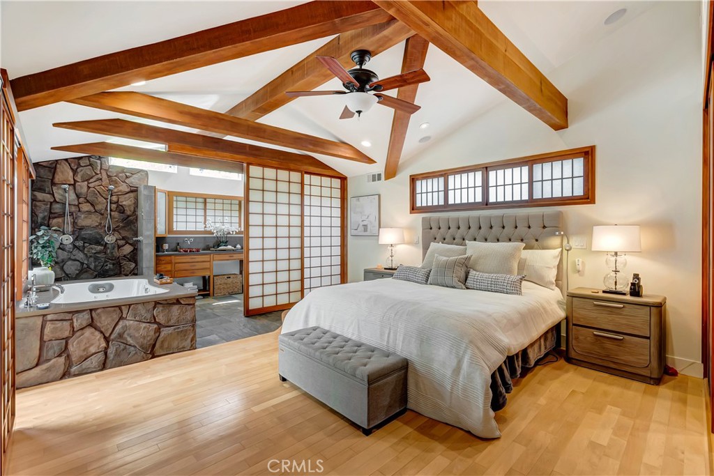 4532 Del Moreno Drive