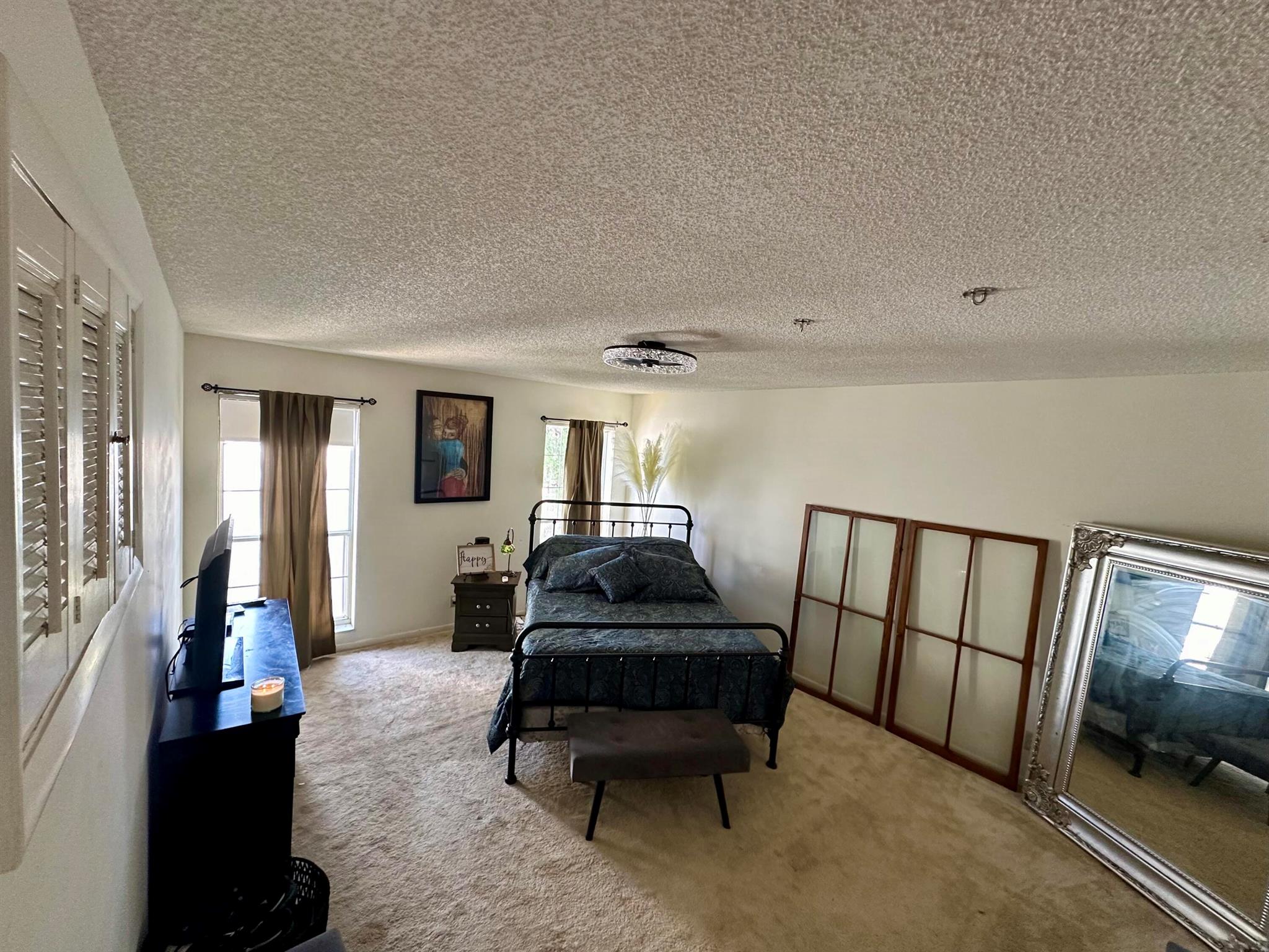 6101 Old Court 240 Road 240