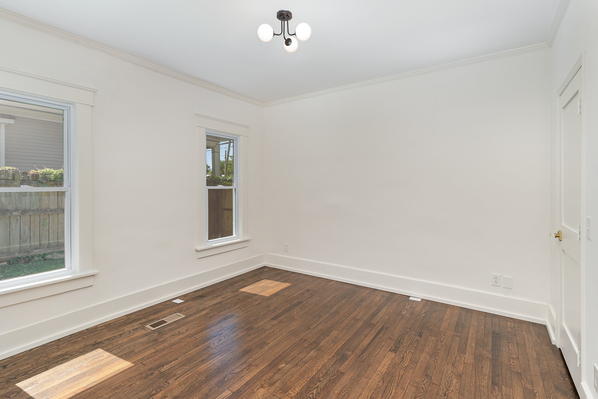 1105 Petway Ave