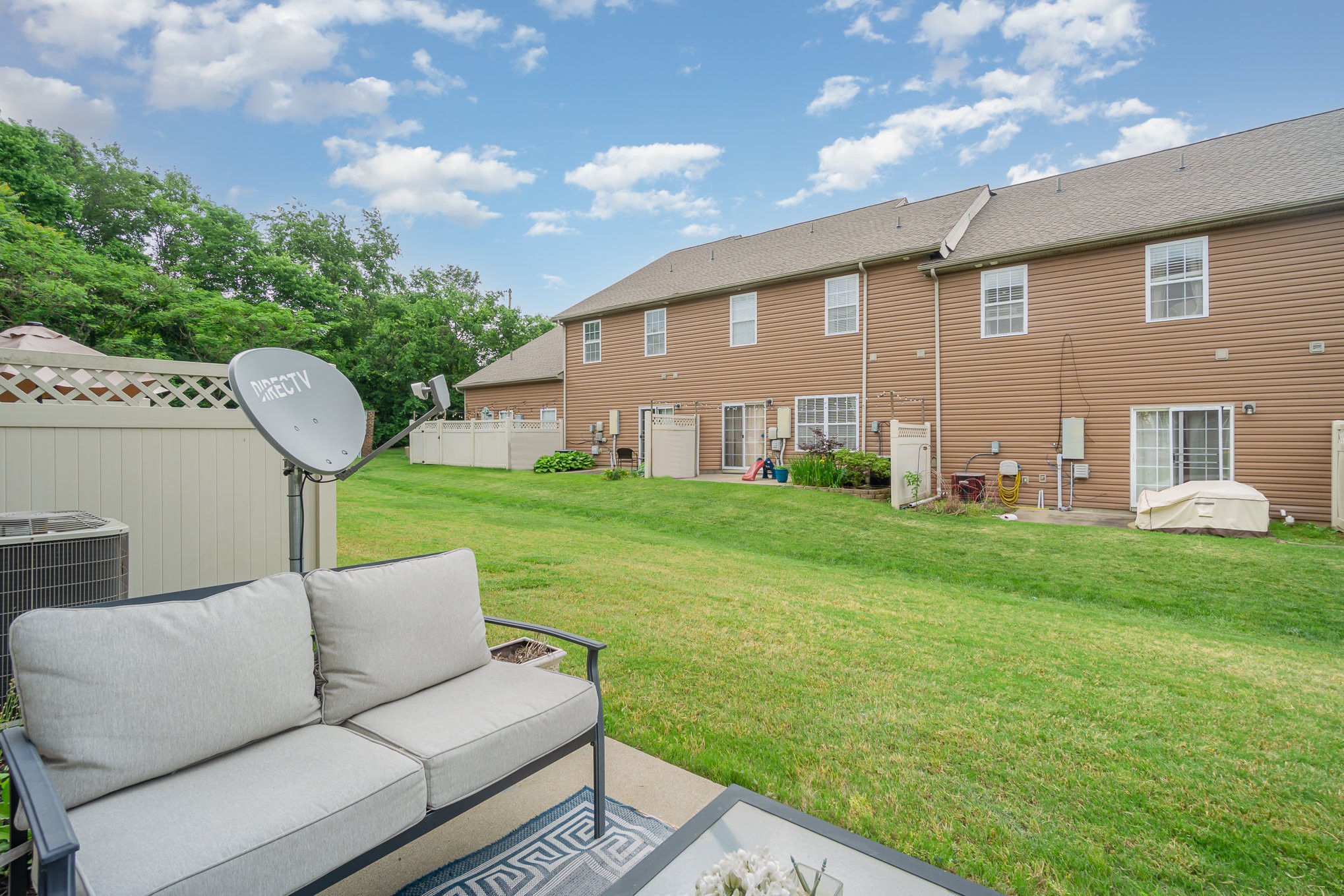 1316 Crown Point Pl