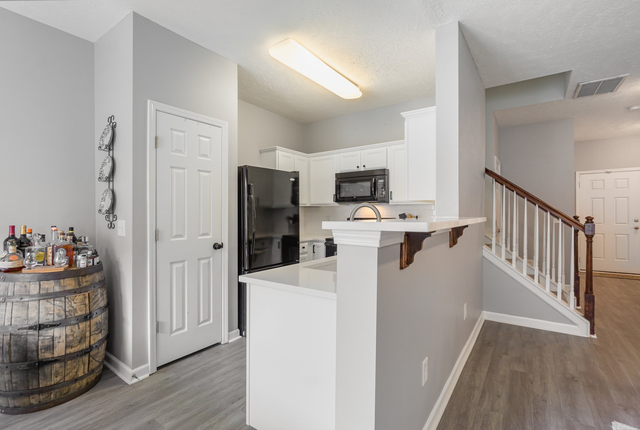 1316 Crown Point Pl