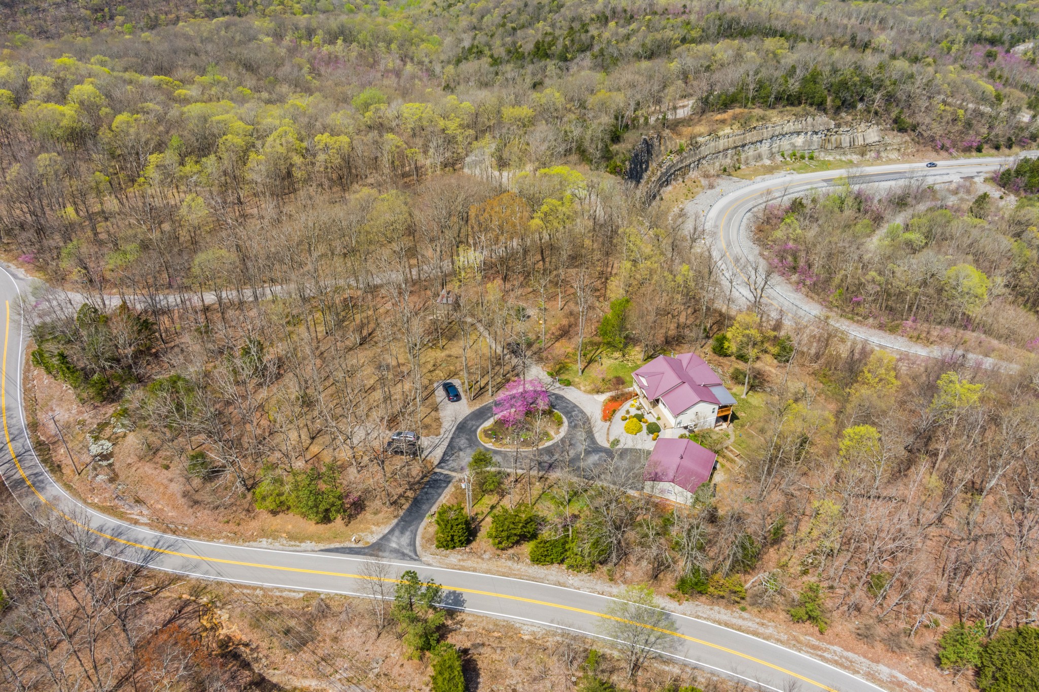 300 Iron Gap Rd