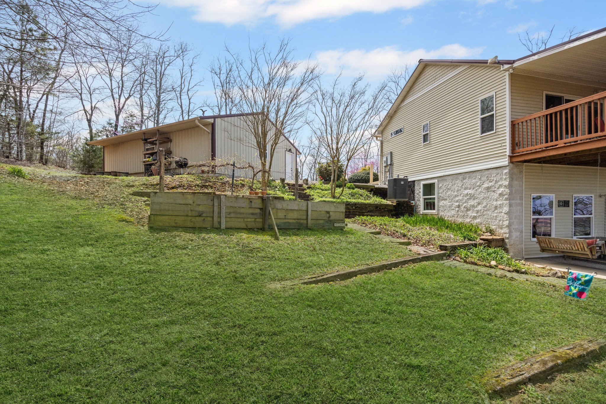 300 Iron Gap Rd