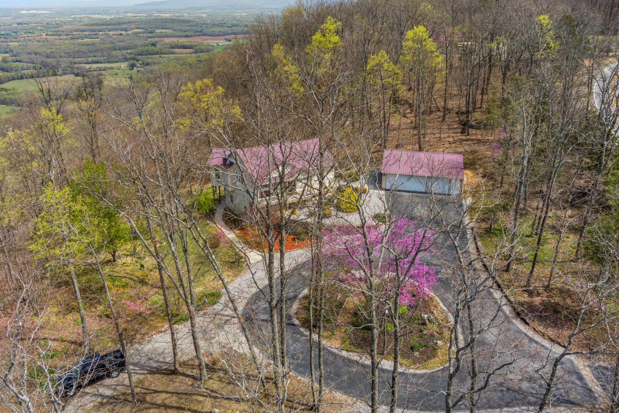 300 Iron Gap Rd