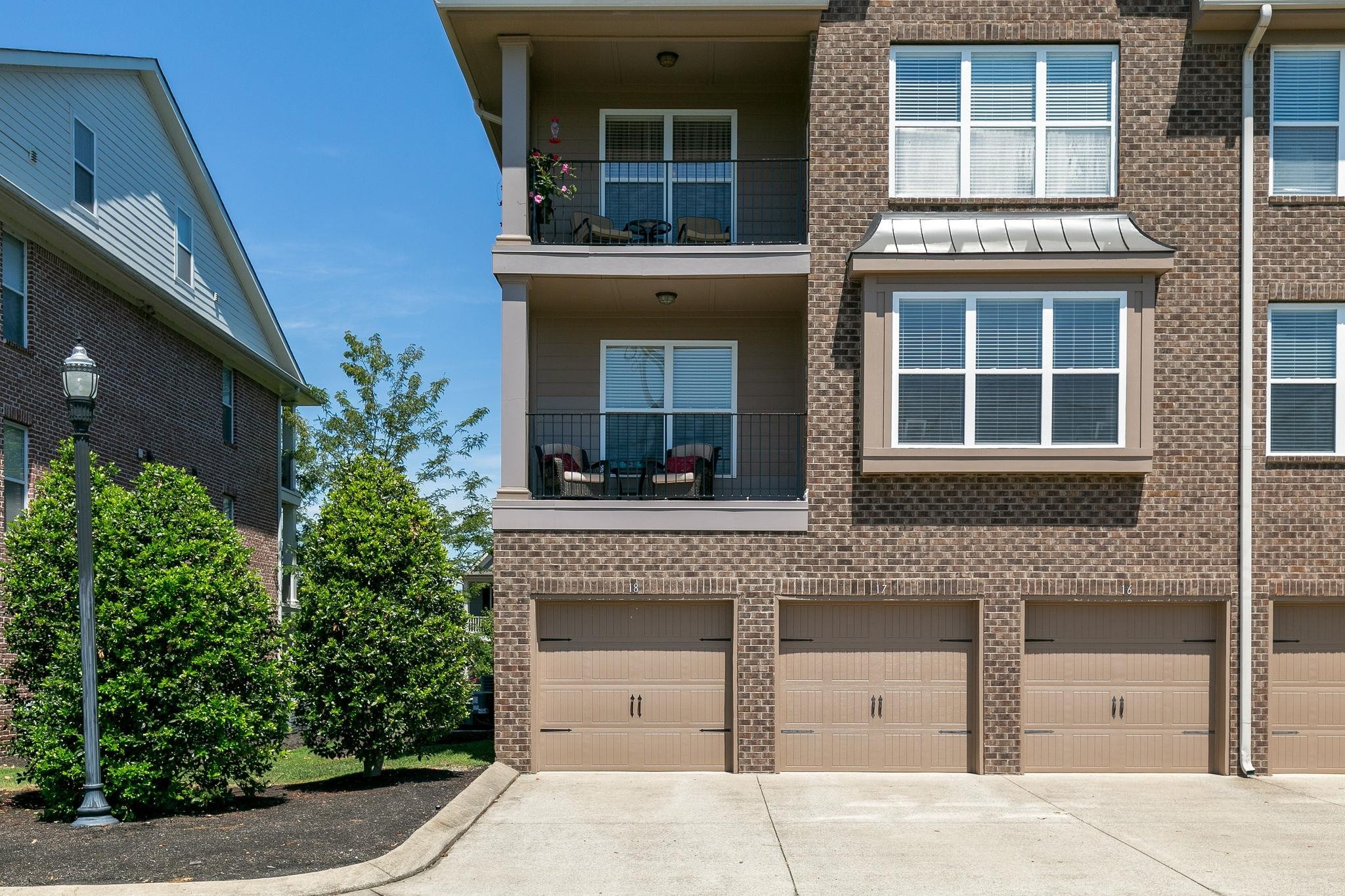 2000 Newark Ln Unit: G303