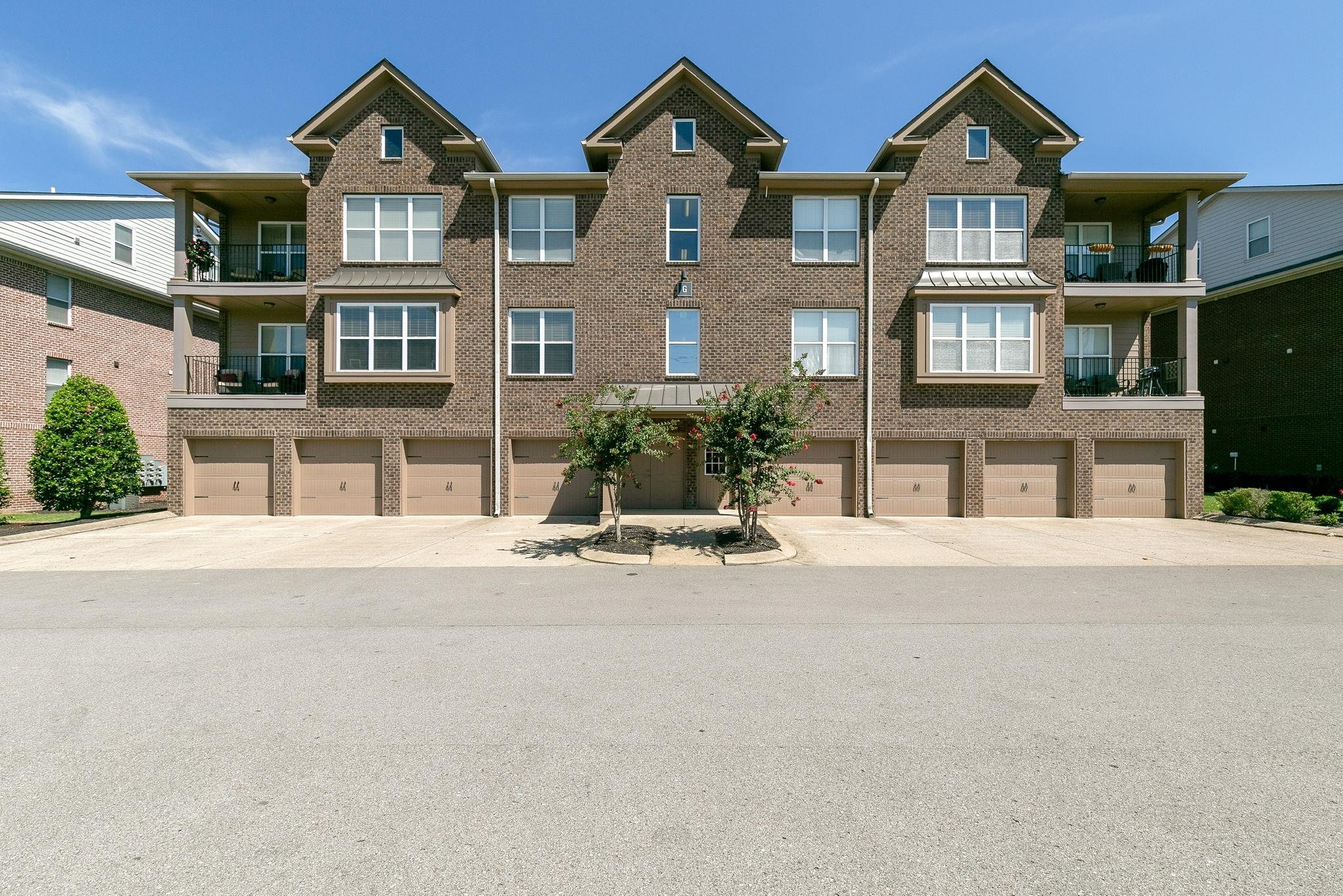 2000 Newark Ln Unit: G303